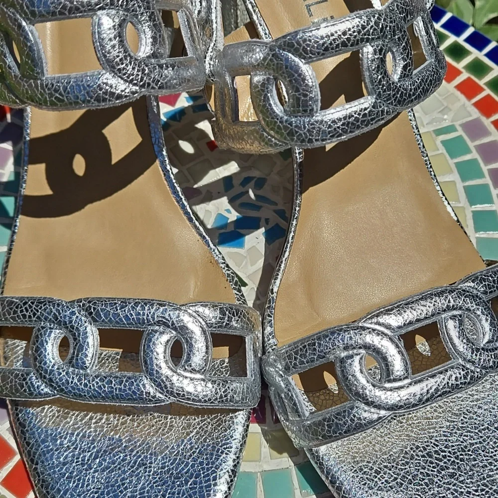 VANELi Slingback Chunky Heel Sandals - Picture 14 of 14